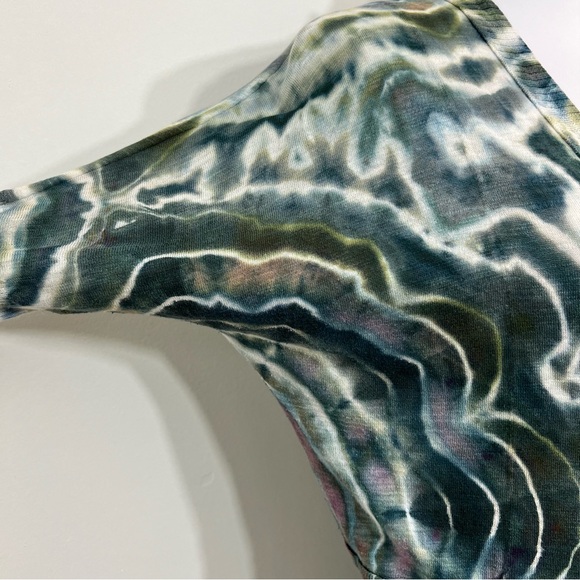 AMERICAN EAGLE Custom Tie Dye Dolman Cardigan - Picture 4 of 7